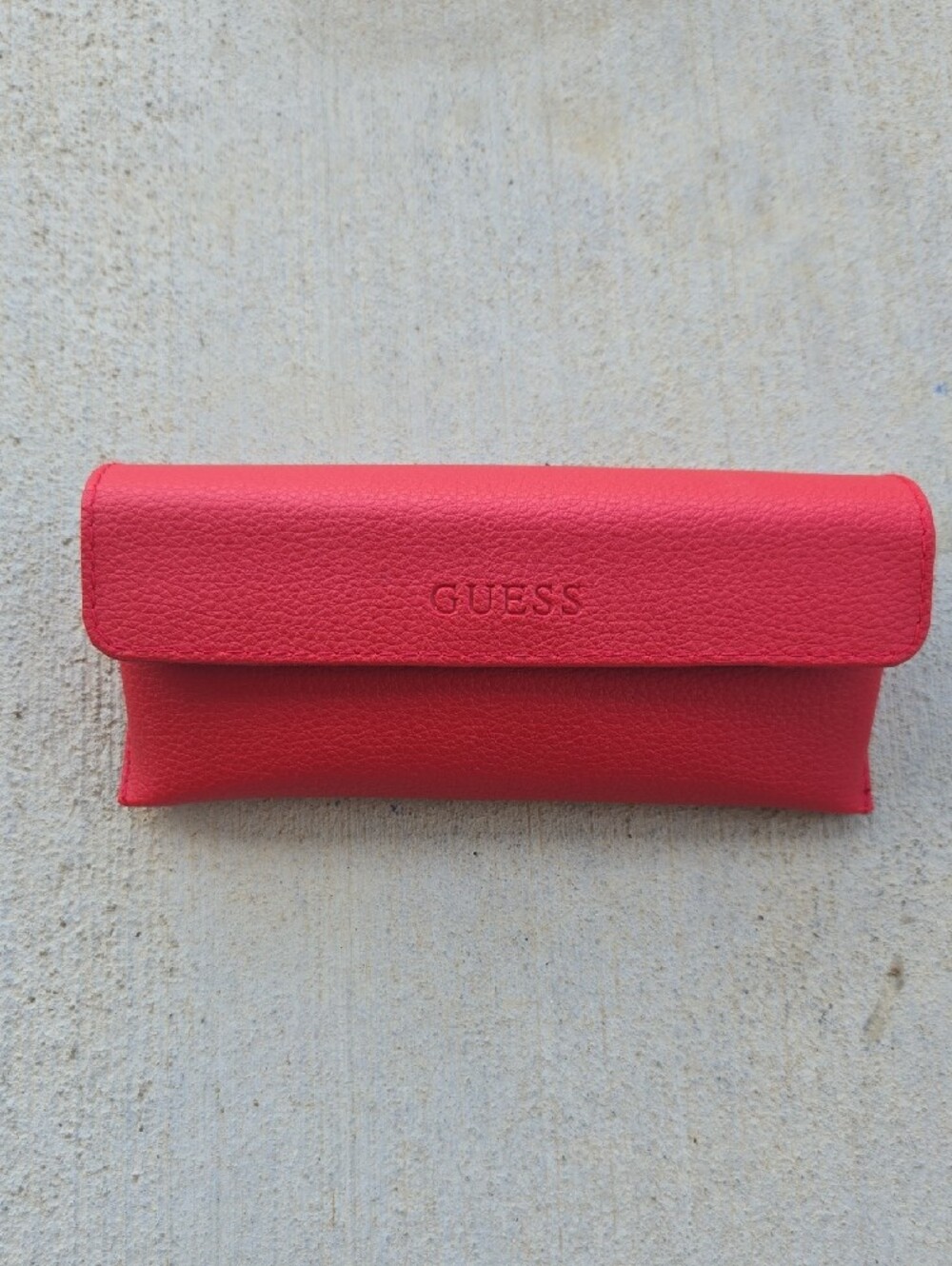 GUESS Red Eye Glass Case